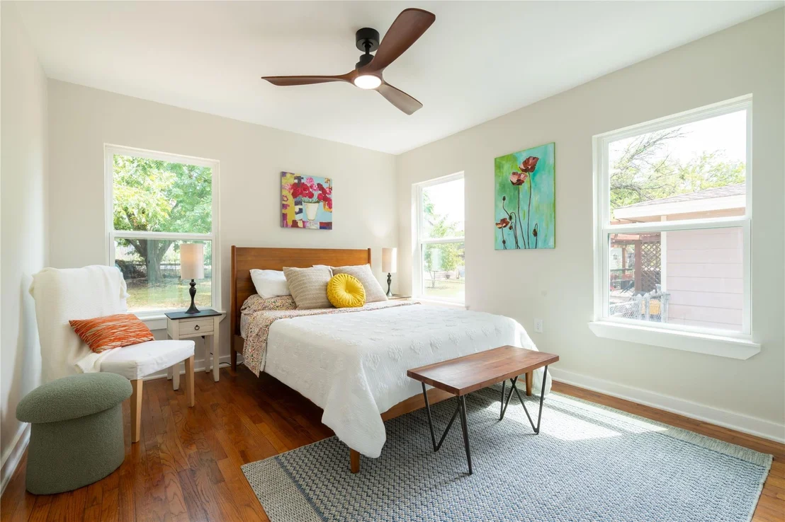 Photo of 7409 Grover Ave