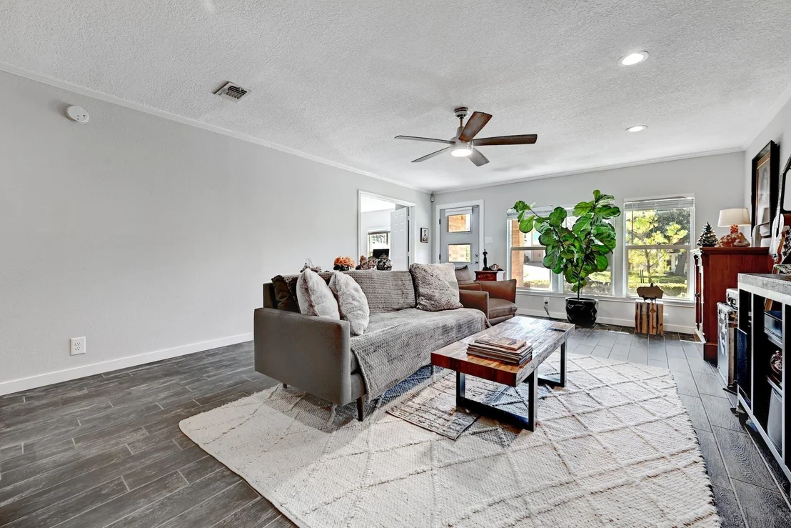 Photo of Unit C at 11133 Pinehurst DR