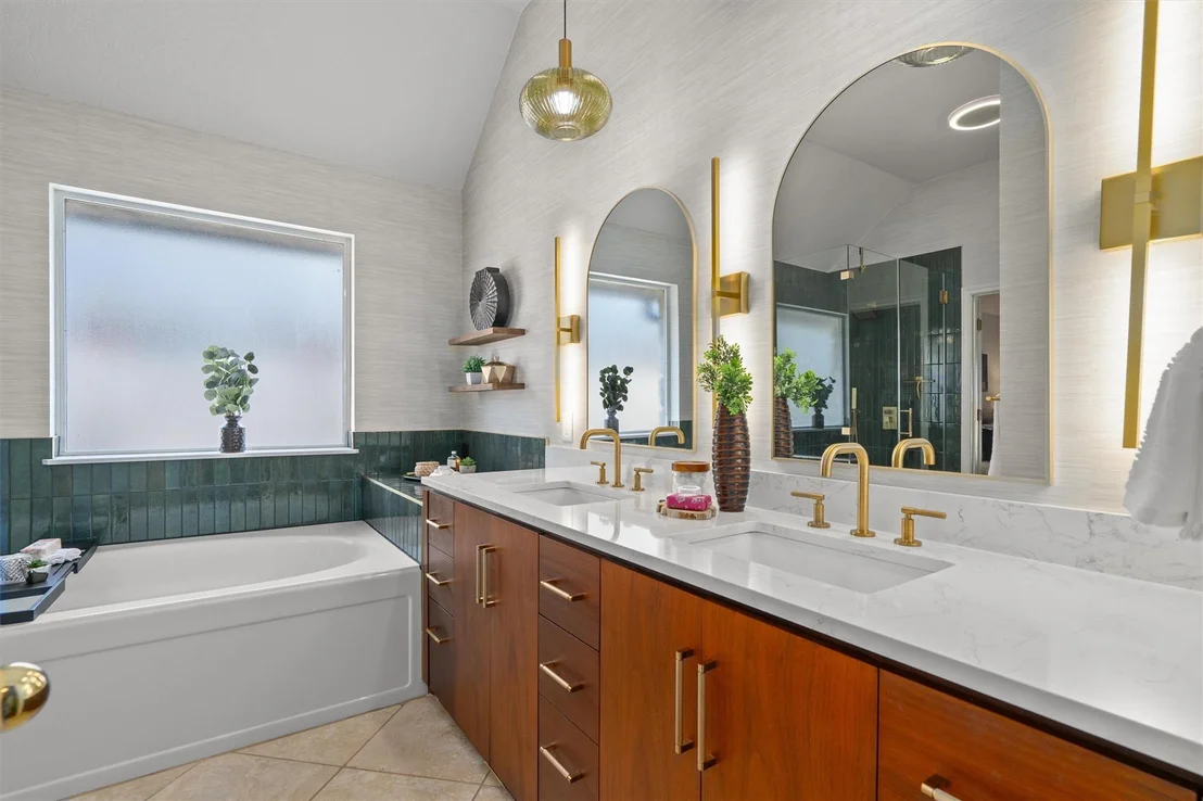 Photo of 1014 Hackberry DR