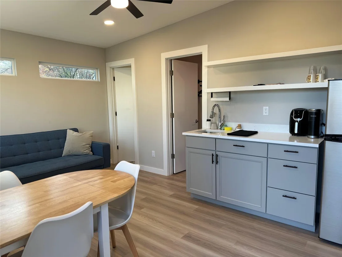 Photo of 3106 Leaf CIR