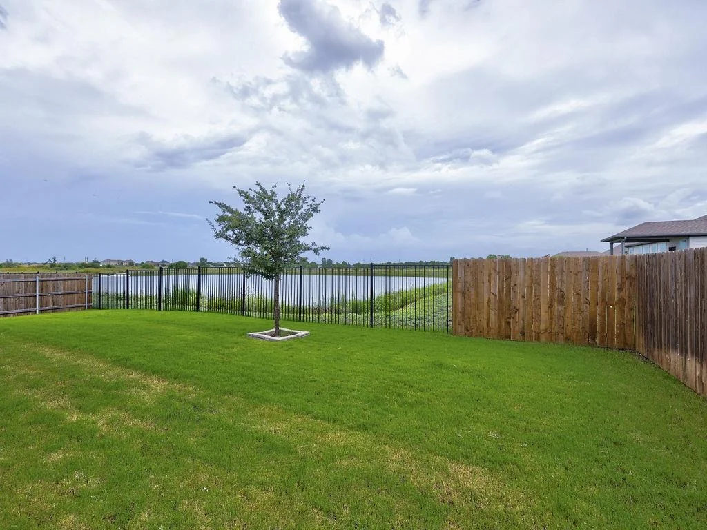 Photo of 1004 Sandra Ann WAY
