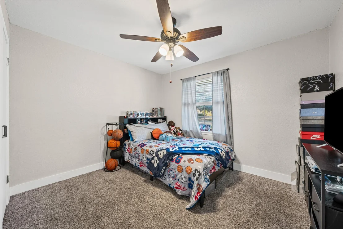 Photo of 4113 Longhorn TRL
