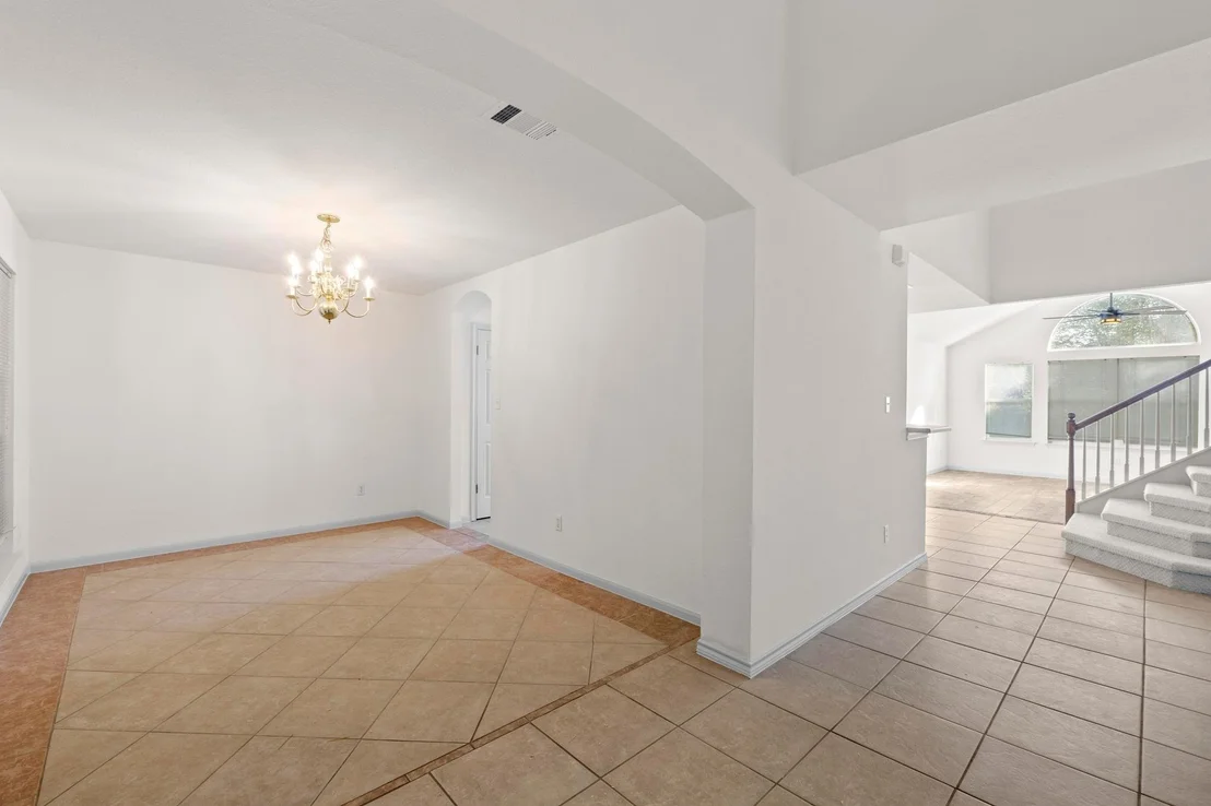 Photo of 202 E Custers Creek BND