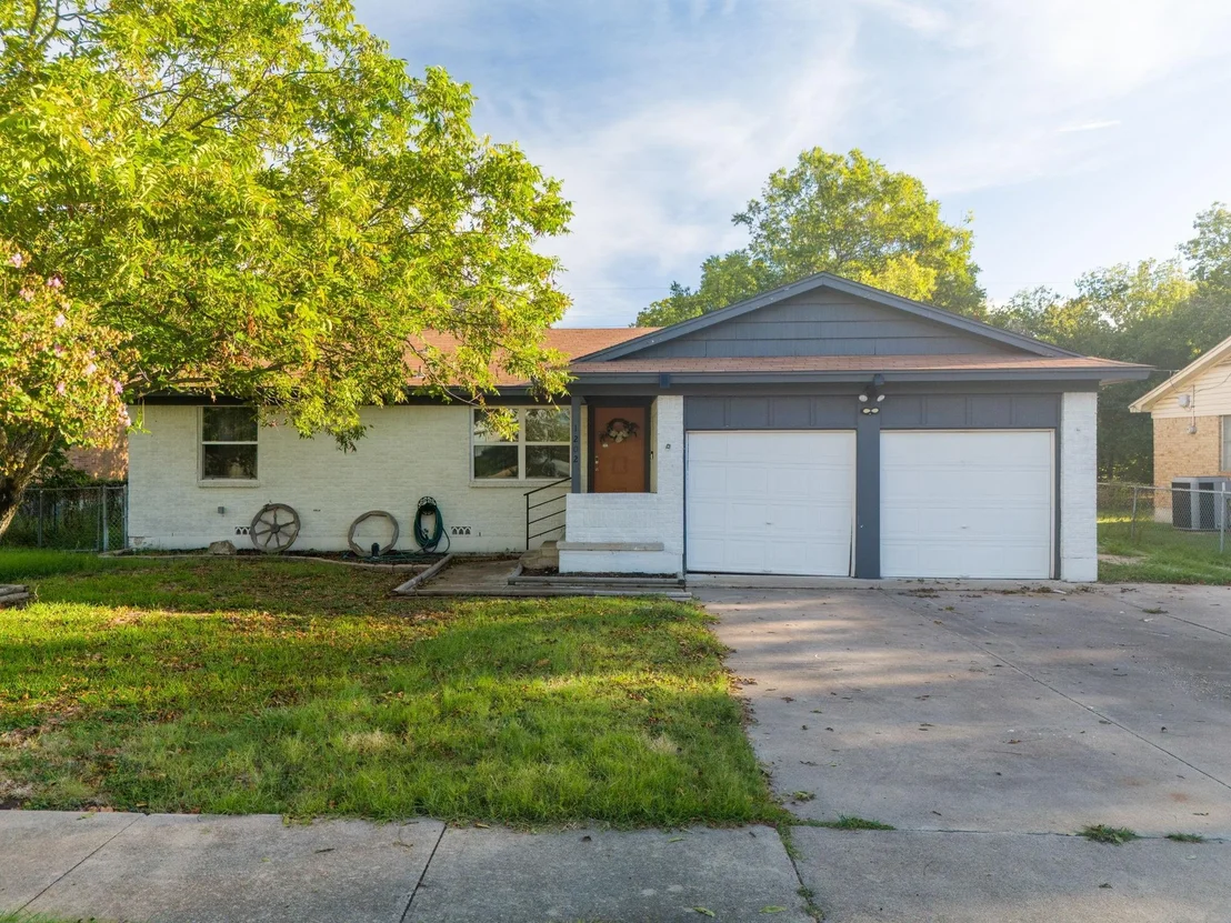 Photo of 1202 Illinois Ave