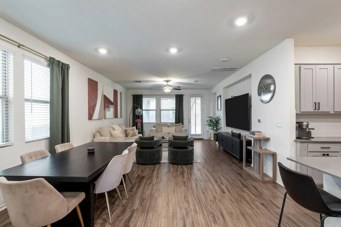 Photo of 10403 Tree Duck DR