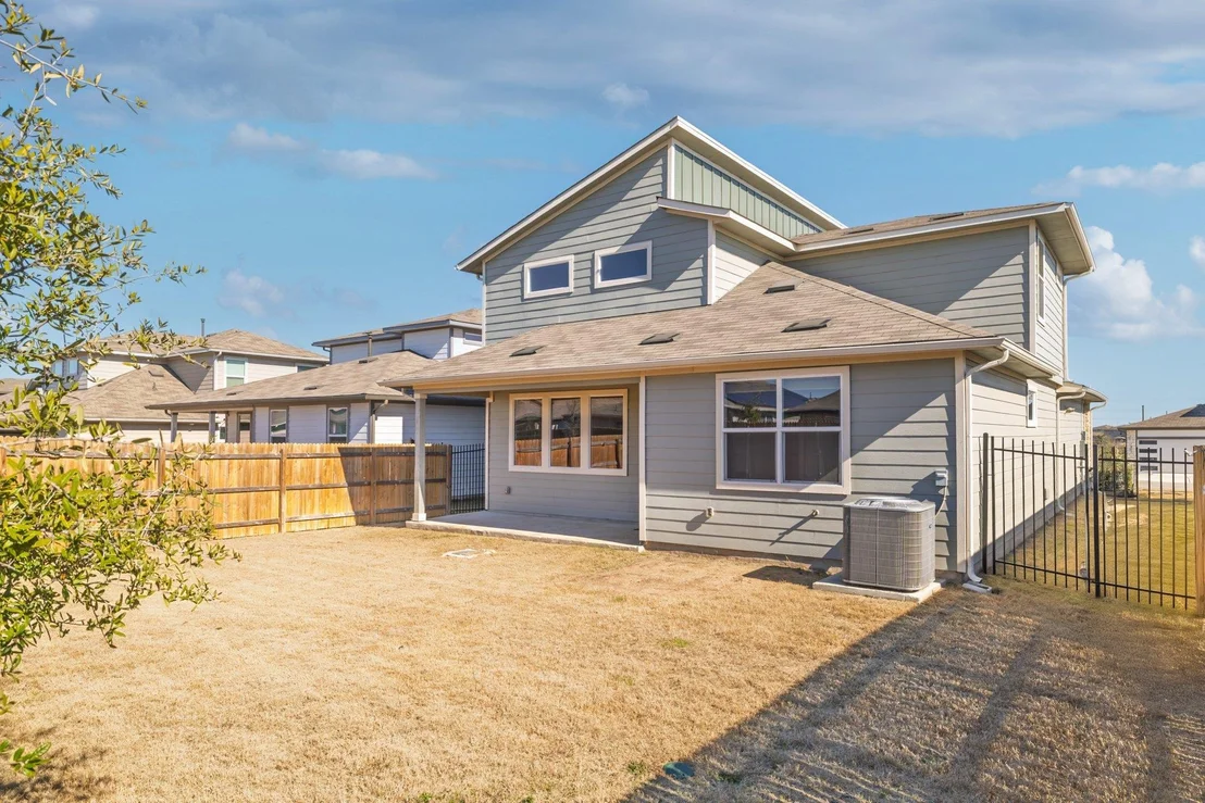 Photo of 7402 Sagira PATH