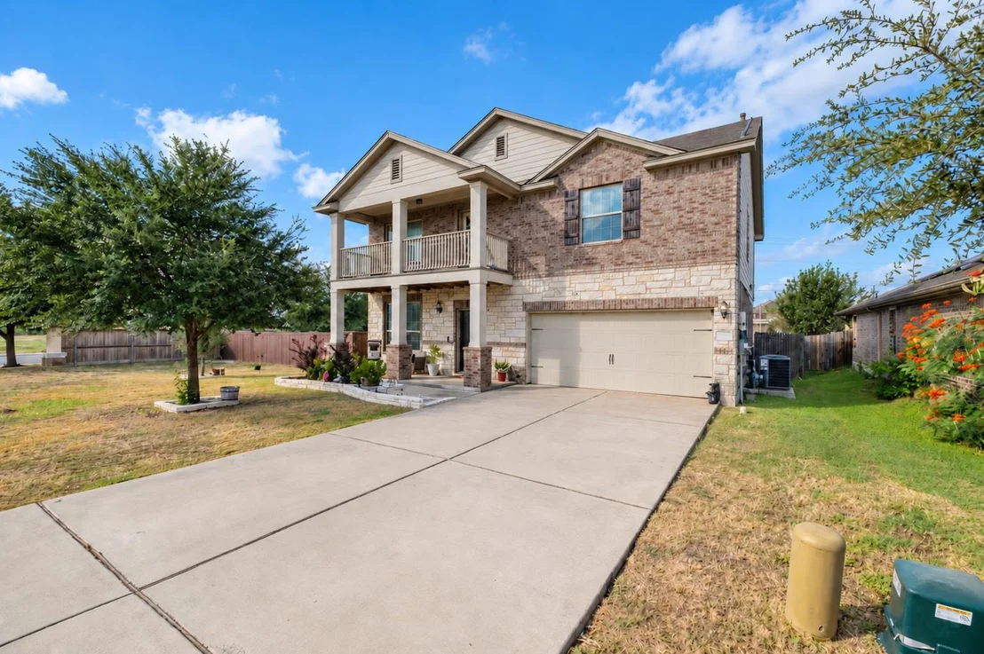 Photo of 3725 Anchor Bay DR