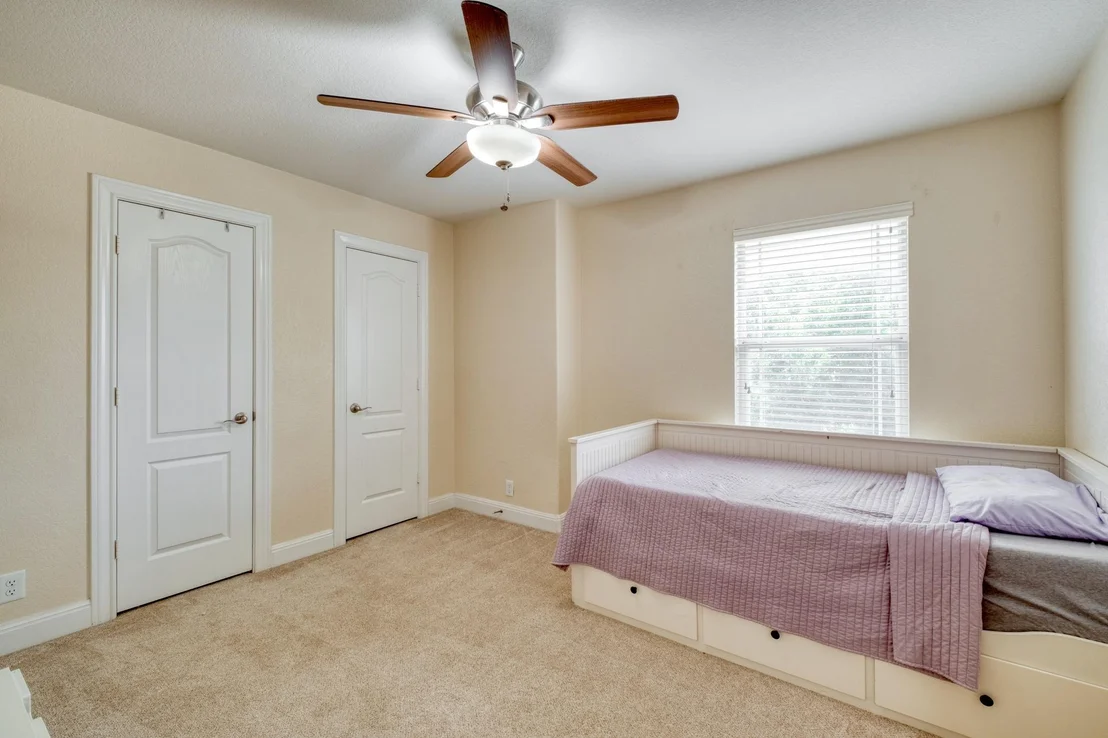 Photo of 141 Clematis CT