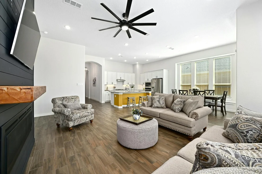 Photo of 4304 Sutter CV
