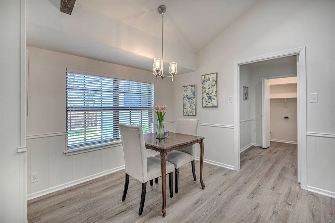 Photo of 3110 Hemlock BLVD