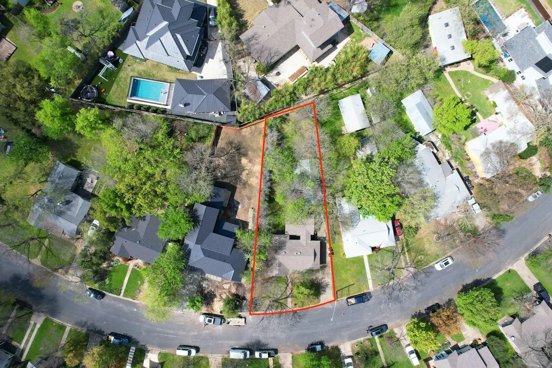 Photo of 5110 Valley Oak Dr