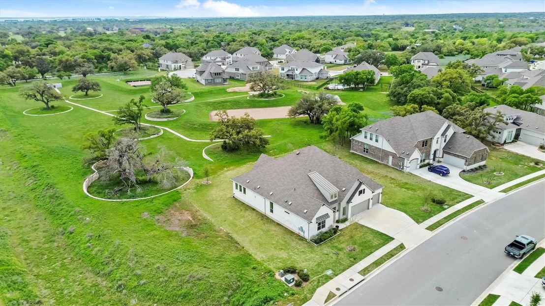 Photo of 1412 Scenic Oaks DR
