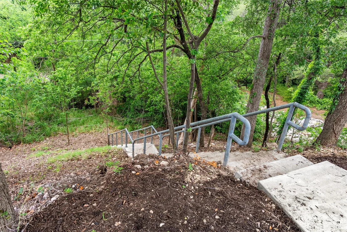 Photo of 2619 Pembrook TRL