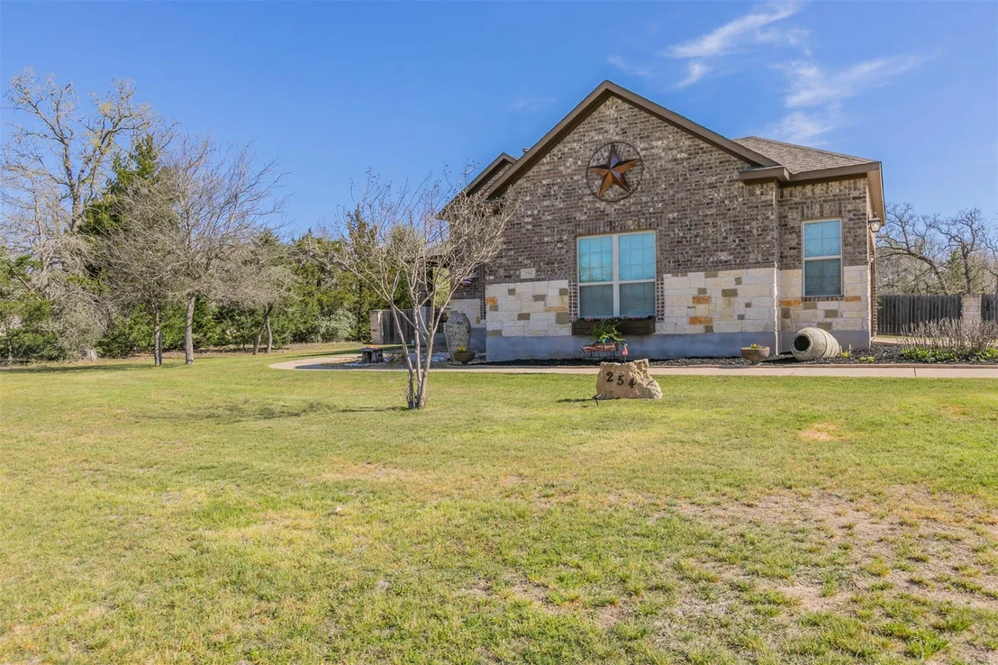 Photo of 254 Chisholm TRL