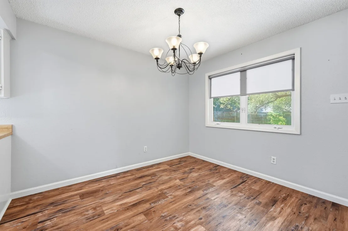 Photo of 5509 Porsche LN