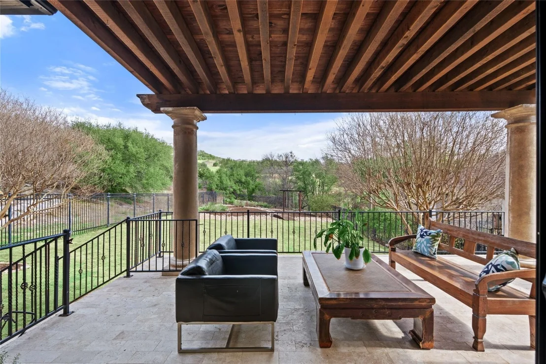 Photo of 3979 River Place BLVD