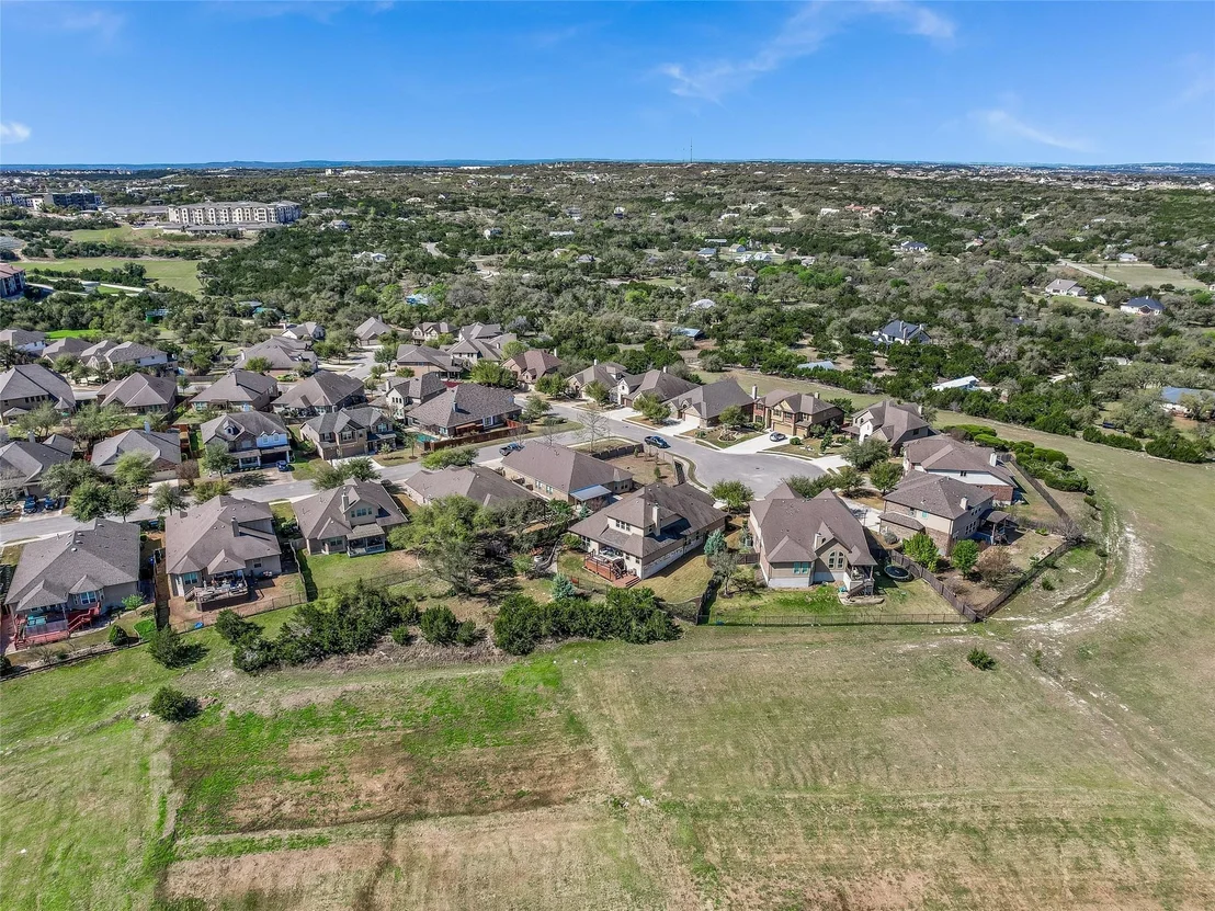 Photo of 696 Ledgestone DR