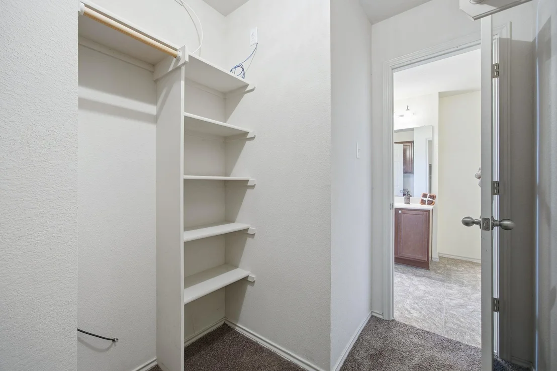 Photo of 408 Azurite DR