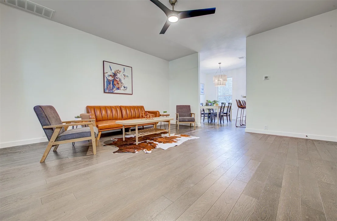 Photo of Unit B at 6249 Negley