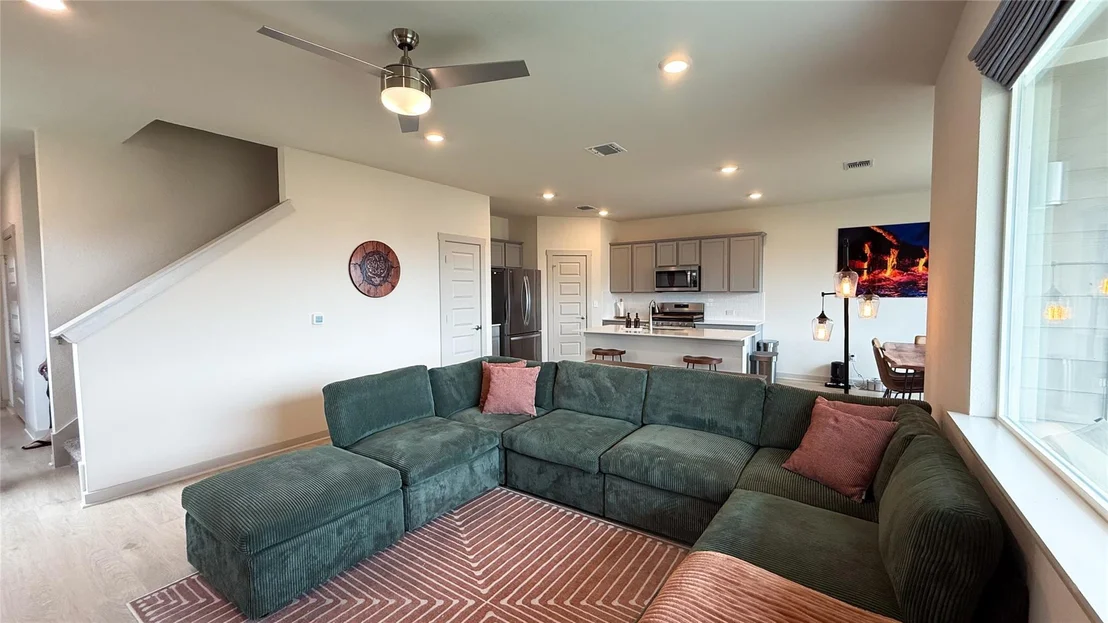 Photo of 10925 Meris LN
