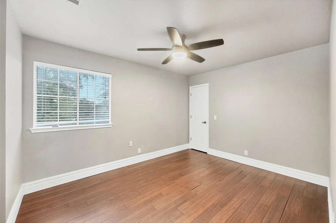 Photo of 1851 Greening WAY