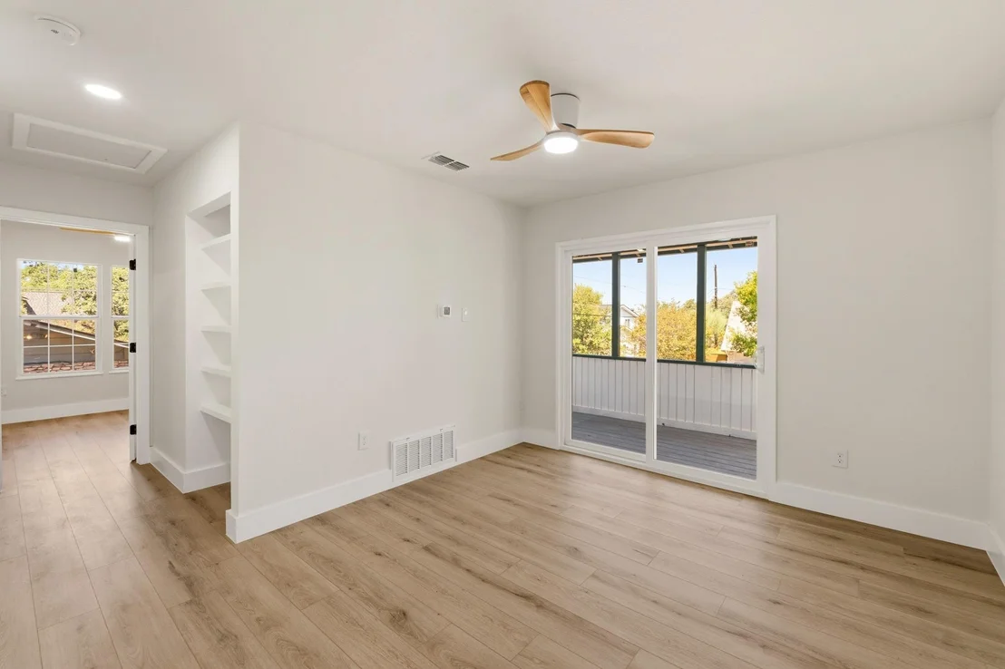 Photo of 903 Potomac PATH