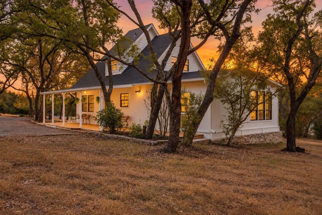 Photo of 8902 Butler CIR