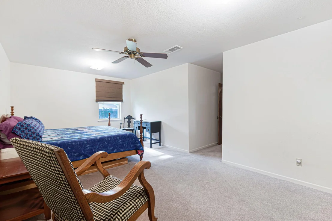 Photo of 310 Cardinal LN