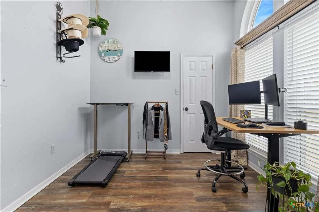 Photo of 1711 Lynx CIR