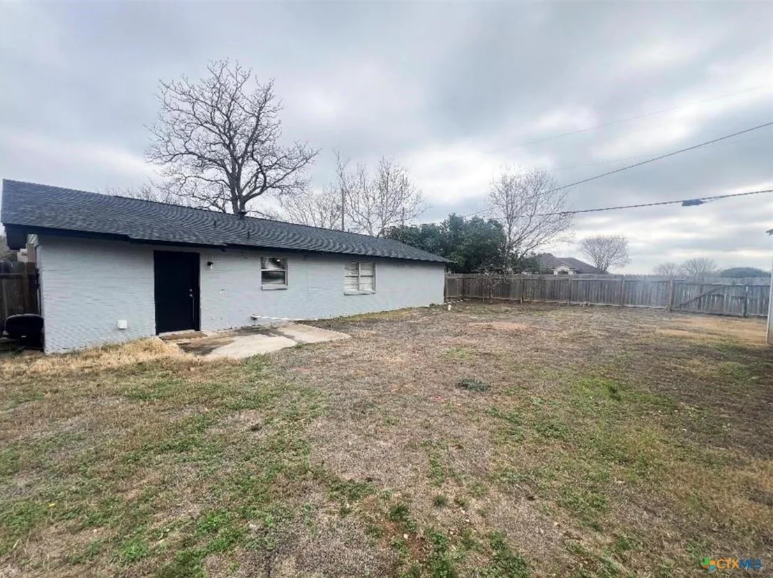 Photo of 609 Santa Rosa RD