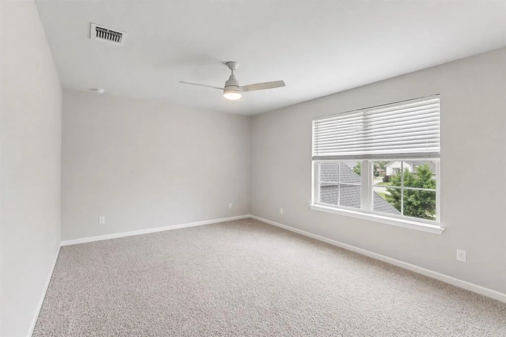 Photo of 305 Painted Creek WAY