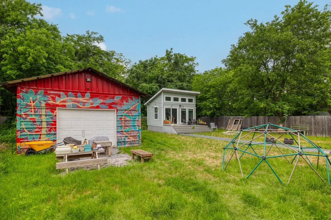 Photo of 3506 Basford RD