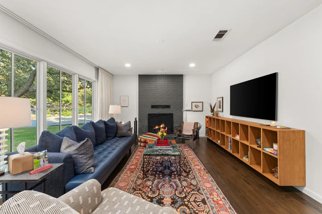 Photo of 2601 Park View DR