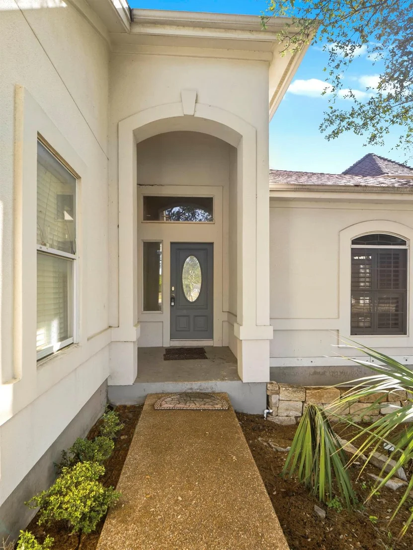 Photo of 20607 Highland Lake LOOP