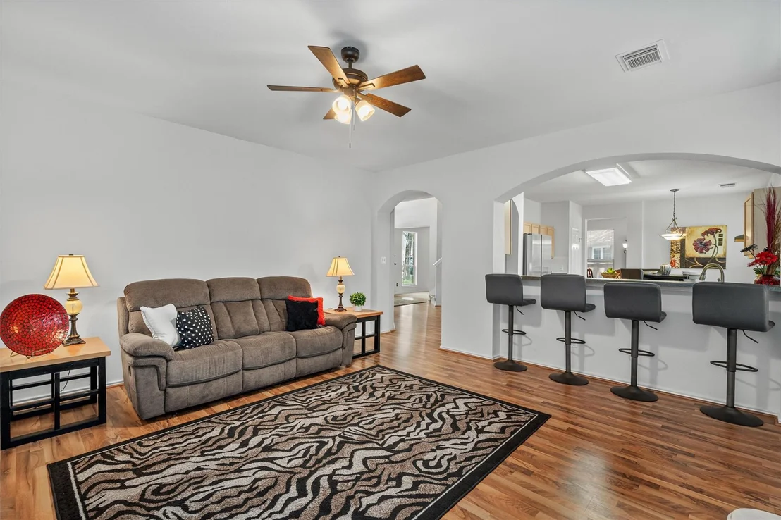 Photo of 4118 N Summercrest LOOP