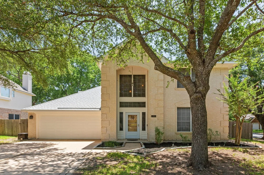 Photo of 13301 Slow Poke DR