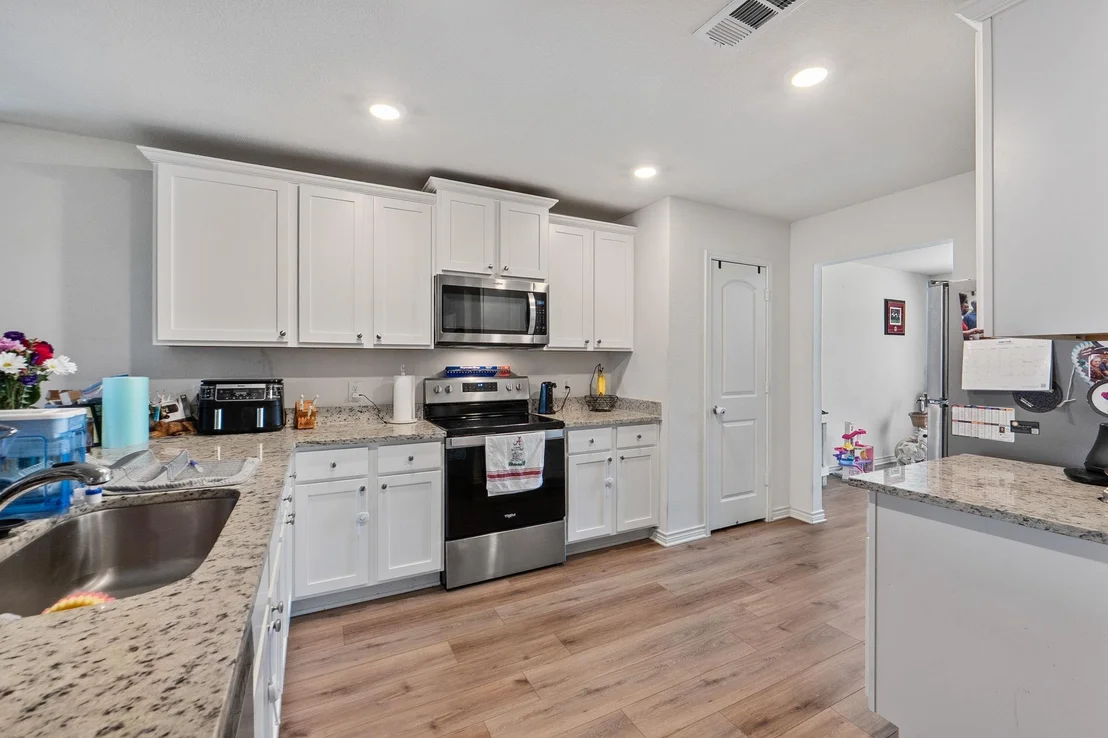 Photo of 113 Stratton LN
