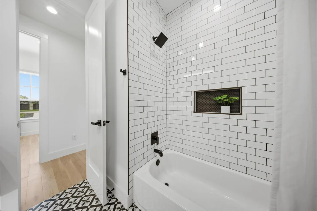 Photo of 307 Chisholm TRL