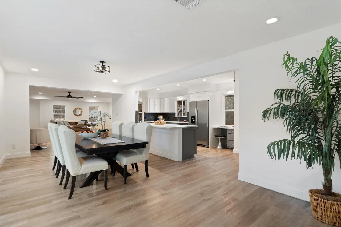 Photo of 613 Highland DR