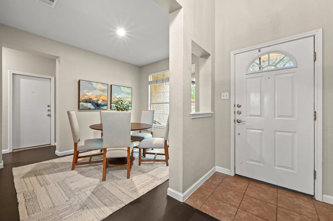Photo of 10701 Beard Ave