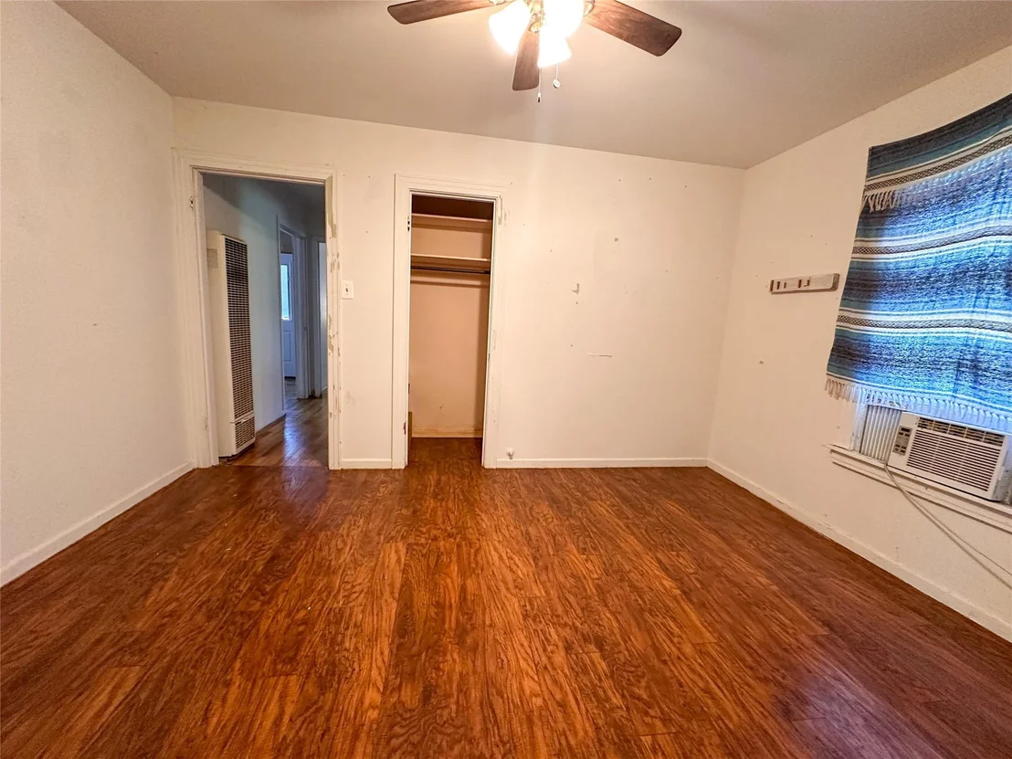 Photo of 407 4th Ave
