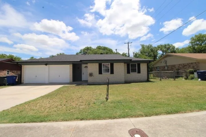 Photo of 1306 Dryden Ave