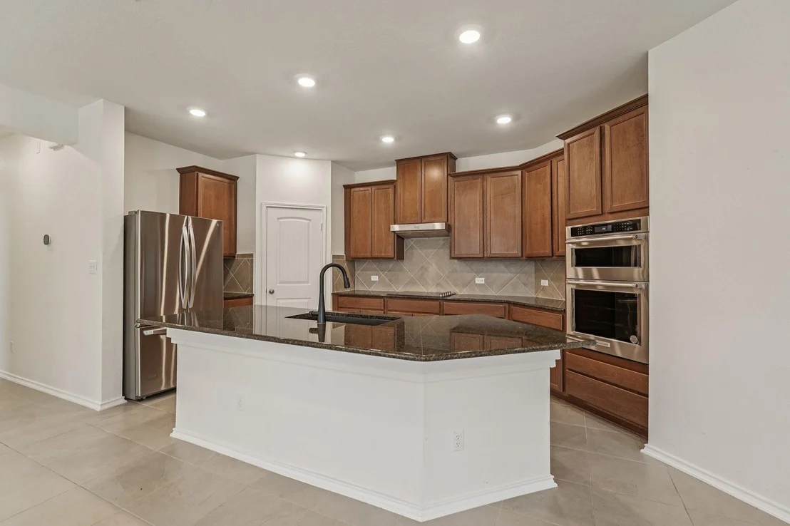 Photo of 1123 Aronia LN