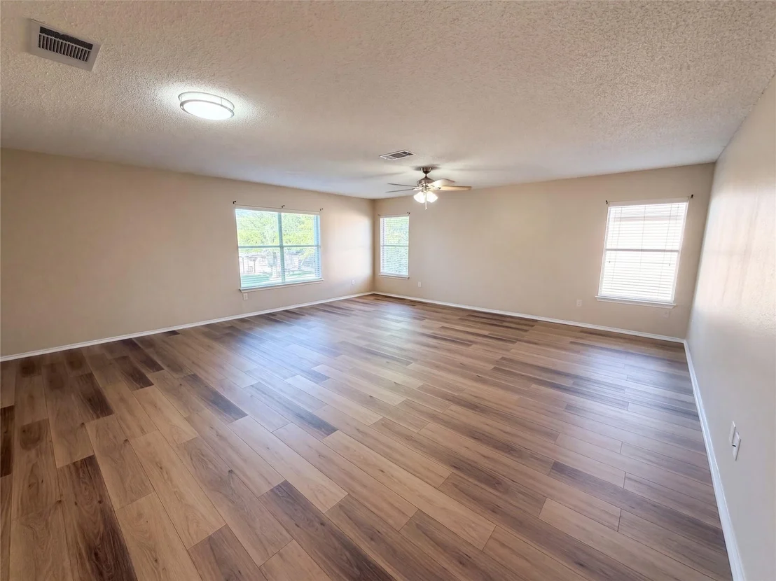 Photo of 2727 High Point DR