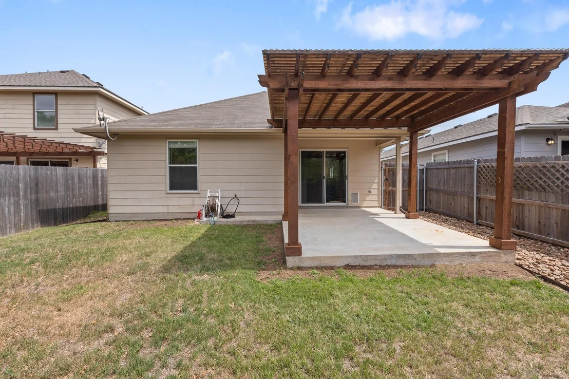 Photo of 11400 Ashbrook DR