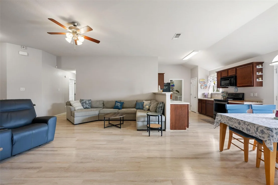 Photo of 144 Calcite LN
