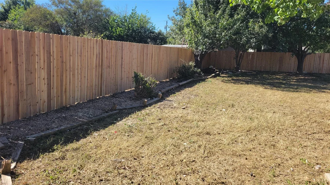 Photo of 1903 Londonderry DR