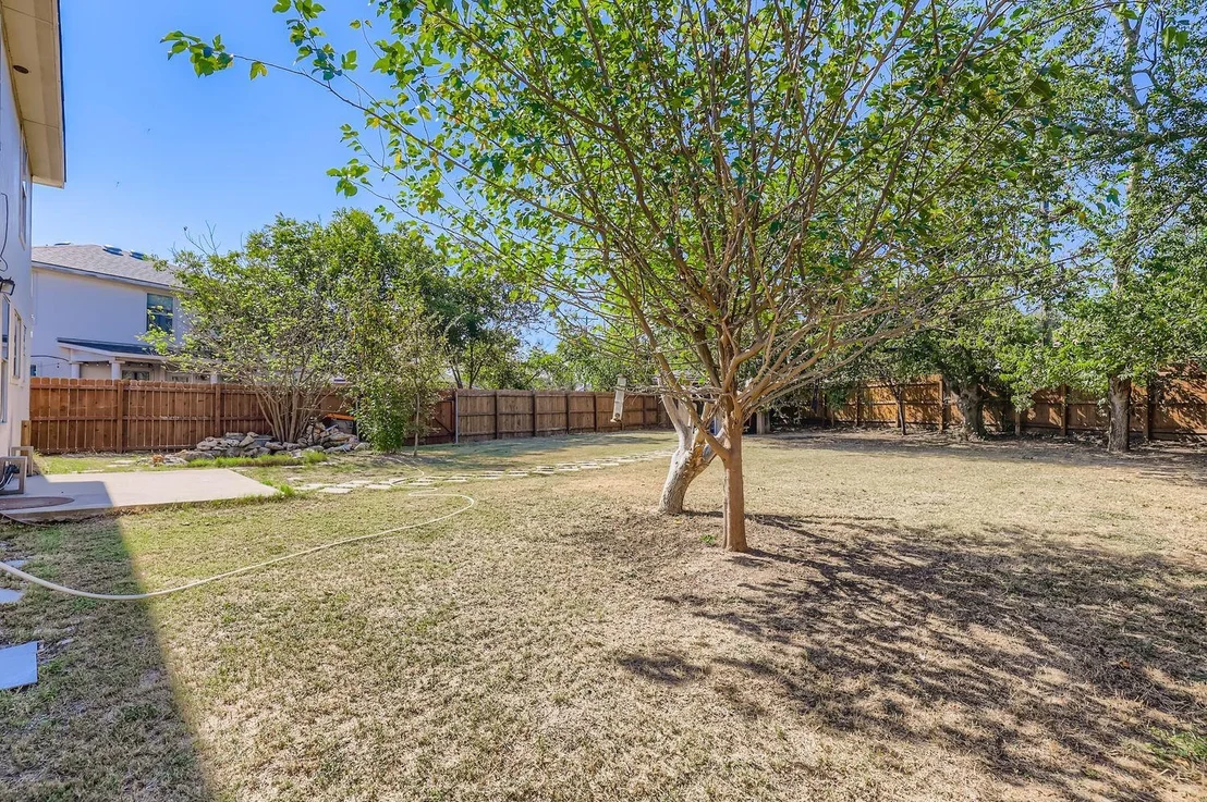Photo of 411 Meadow Park DR