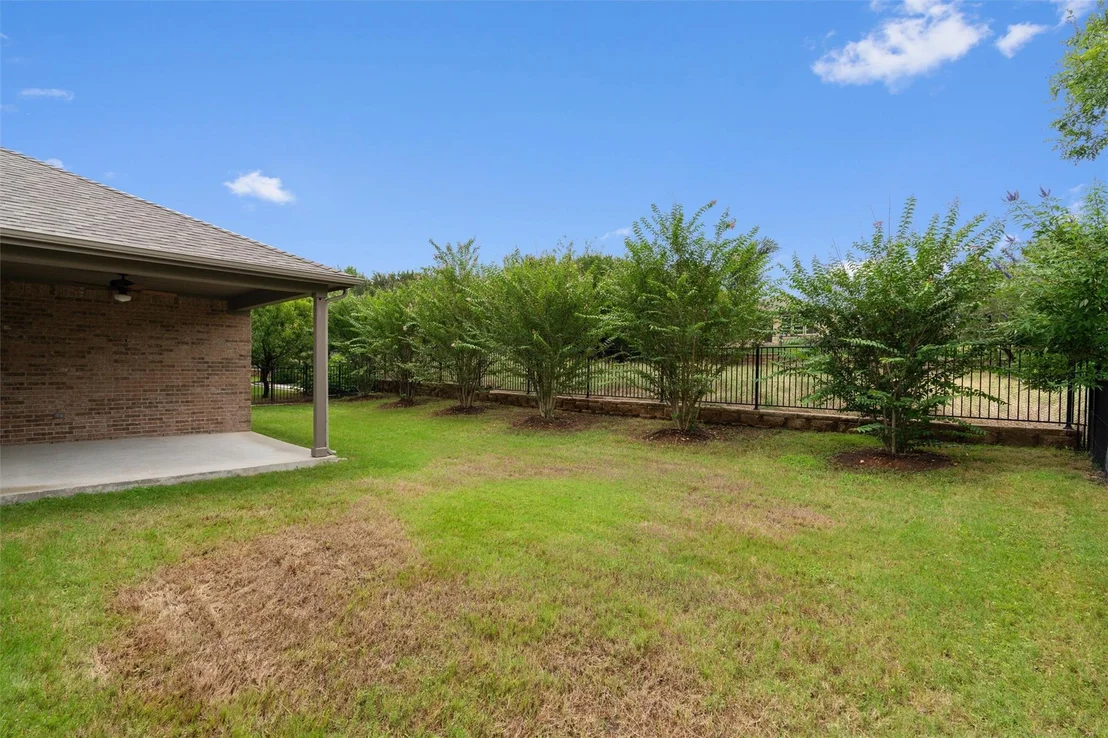 Photo of 511 Davis Mountain CIR