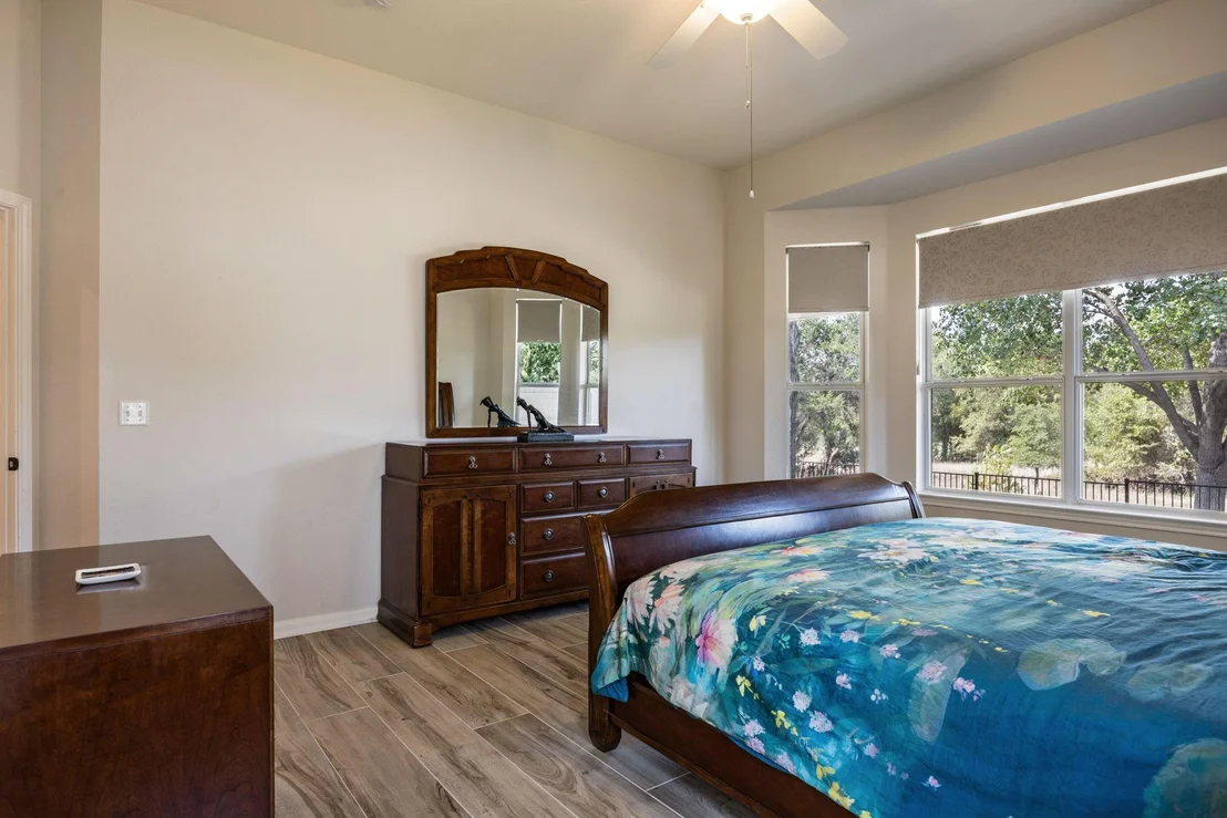 Photo of 125 Crystal Springs DR